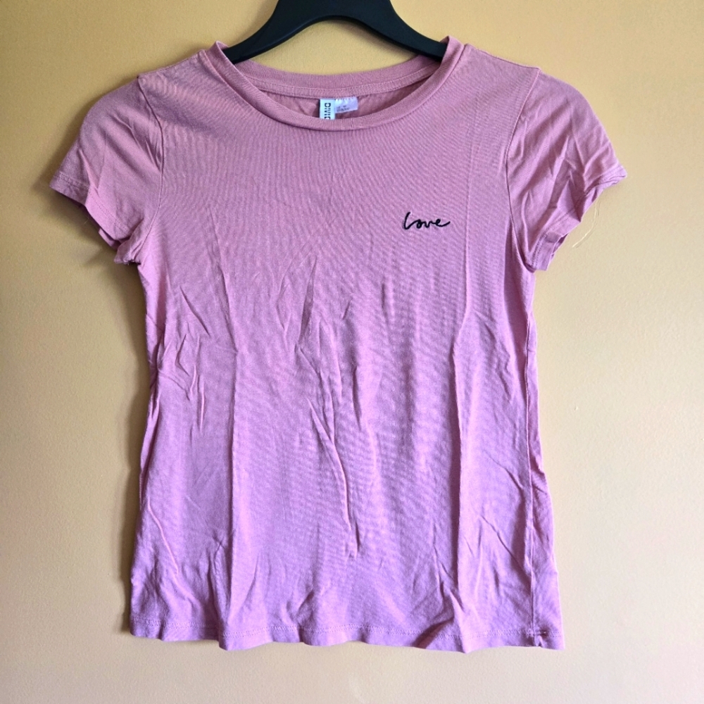 H&M Divided Pink Love T-Shirt